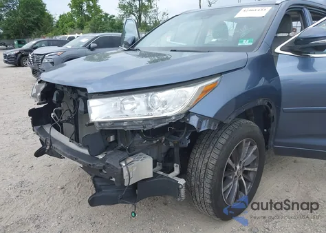2018 Toyota Highlander Xle из США, поврежденный, VIN 5TDJZRFHXJS879100
